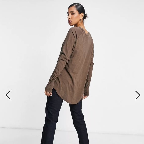 FREE PEOPLE | WE THE FREE NWT  ARDEN TEE LONG SLEEVE TEE LITE BARK BROWN SIZE S - Picture 4 of 10